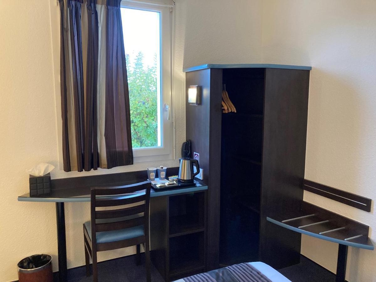 Kyriad Dol-De-Bretagne Phòng bức ảnh