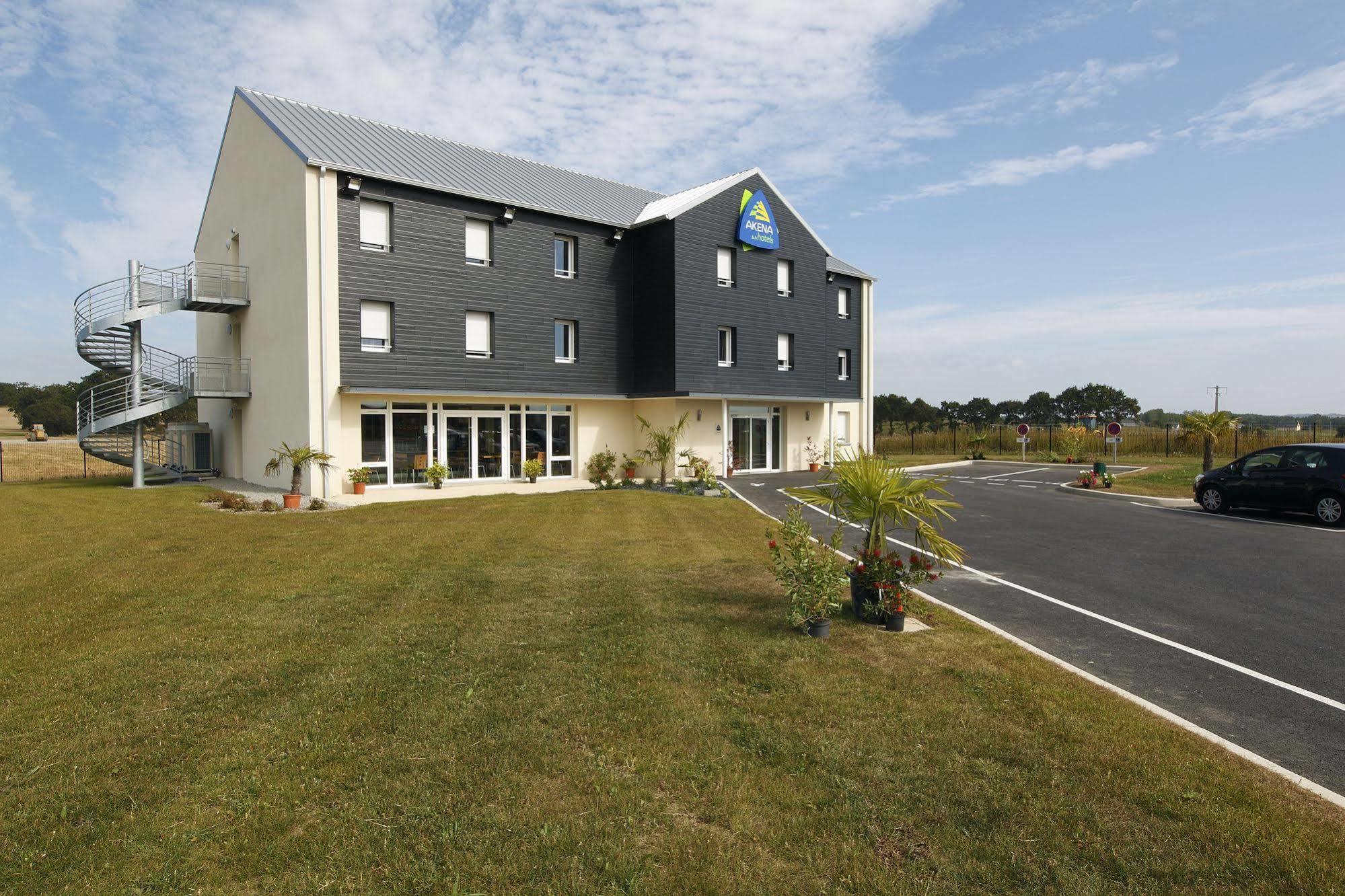 Kyriad Dol-De-Bretagne Ngoại thất bức ảnh